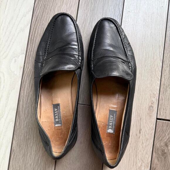 Bally black leather loafers made in Switzerland size 10 EEE main image 8